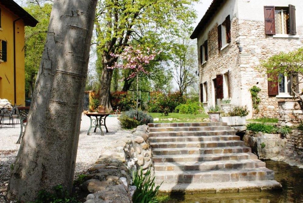 Agriturismo Villa Dei Mulini Volta Mantovana Exterior photo