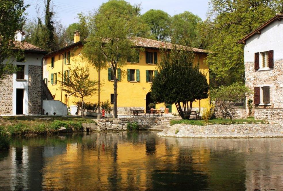 Agriturismo Villa Dei Mulini Volta Mantovana Exterior photo